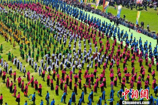 ͼΪ��ׯ��չ���ֳ����������� ��