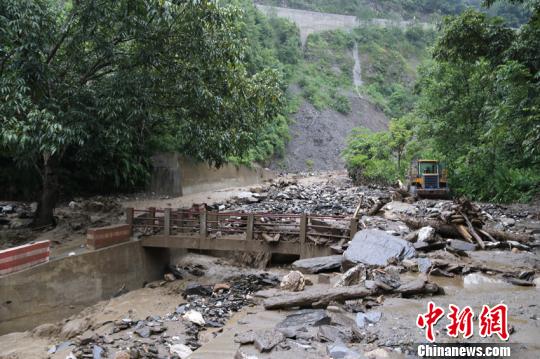 ͼΪ��ʯ���ֳ�����ɽ��ί��������ͼ