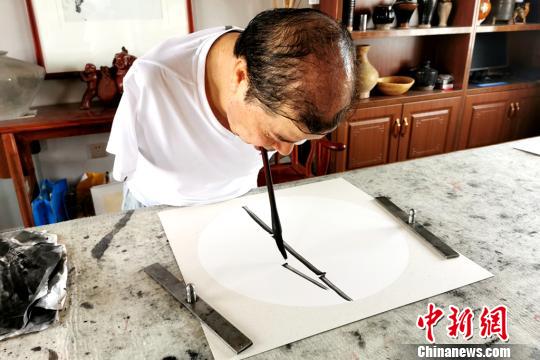 ͼΪ���������ڻ滭����÷���� ��