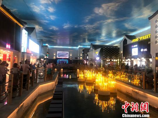 ͼΪ���κ��������ڵ��˹��ӵ��������մ� ��