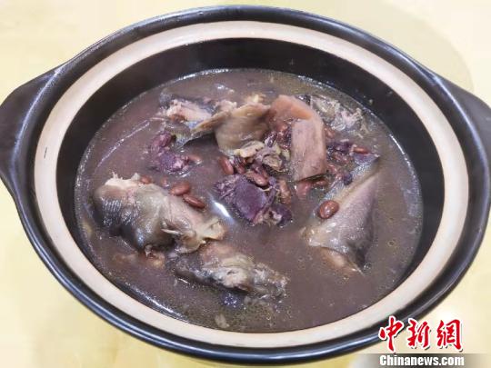 �����滪��¥������Ʒ�ĺڶ������� ������ ��