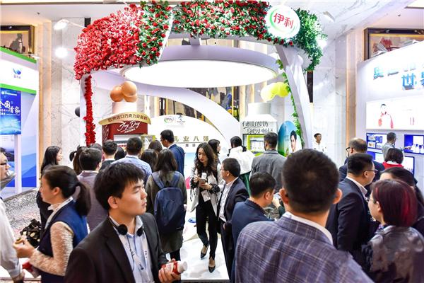 畅轻、JoyDay亮相2018 FBIF 双双斩获最佳食