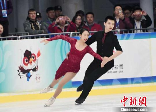 ����ɽ��ʡ�ٷ��������˶�ѧУѡ�ֳ�Ϫ��/��������ڶ���ȫ�������˶���(�����)�������������������赸����У�����һ������������ ��