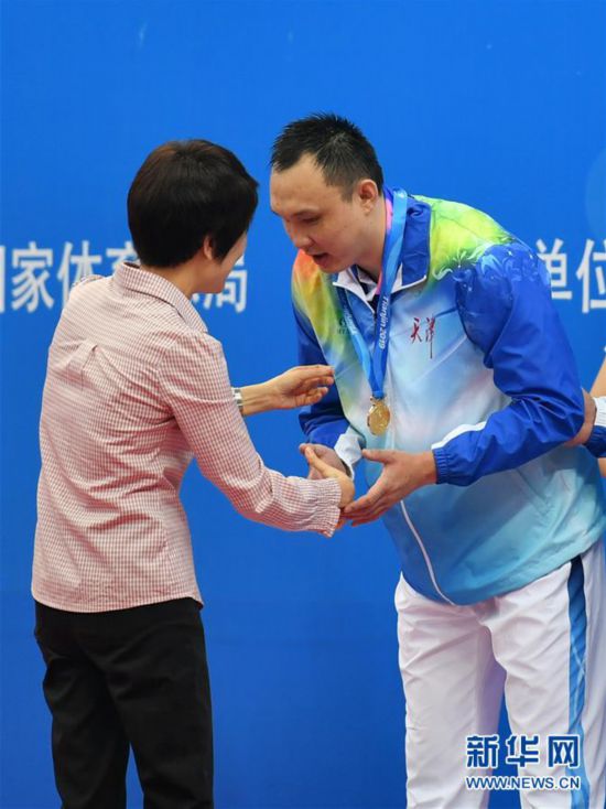 ����������5����Ӿ�������˻᣺������ʽ��Ļ����ö��