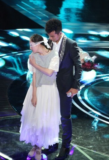 “快男”今晚五大看点 舞曲汇聚选手突破自我