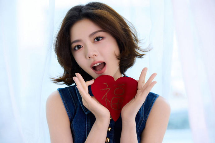 �Խ���ţ��ȹ�����鶯 ��Ц���Ľ��οɰ�